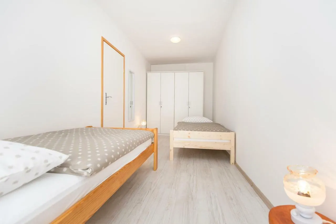 Apartment Apartman Karmen Labin