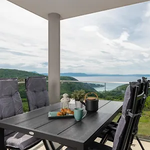 Belvedere Apartment